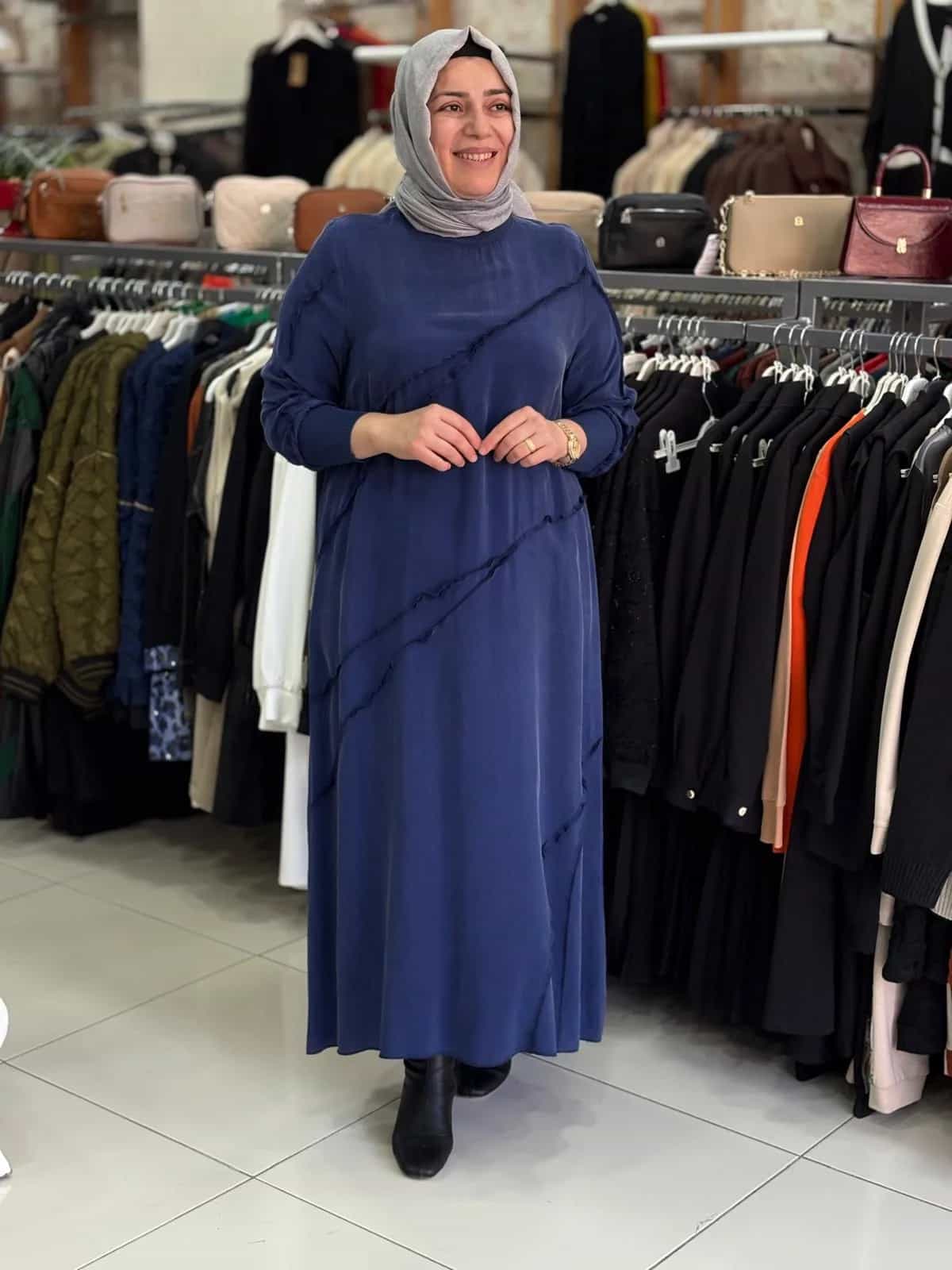 DİKİŞ DETAYLI  İPEK KUPRA ELBİSE
