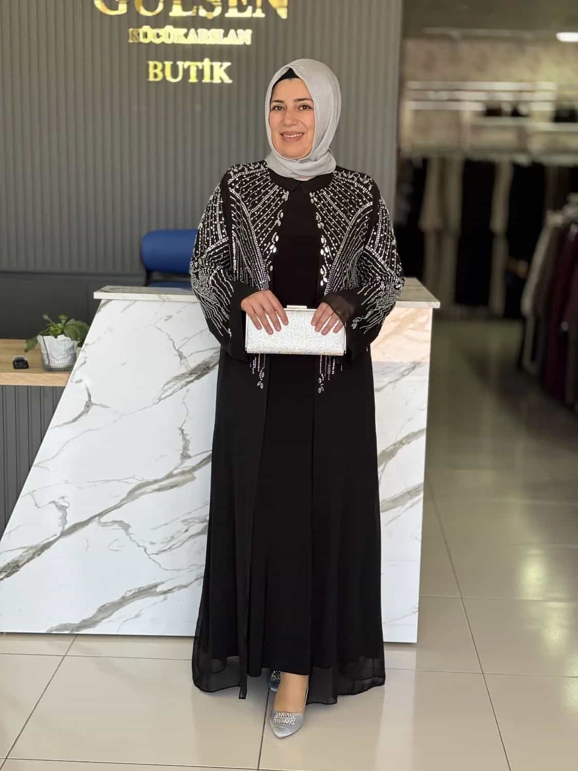 ABAYA