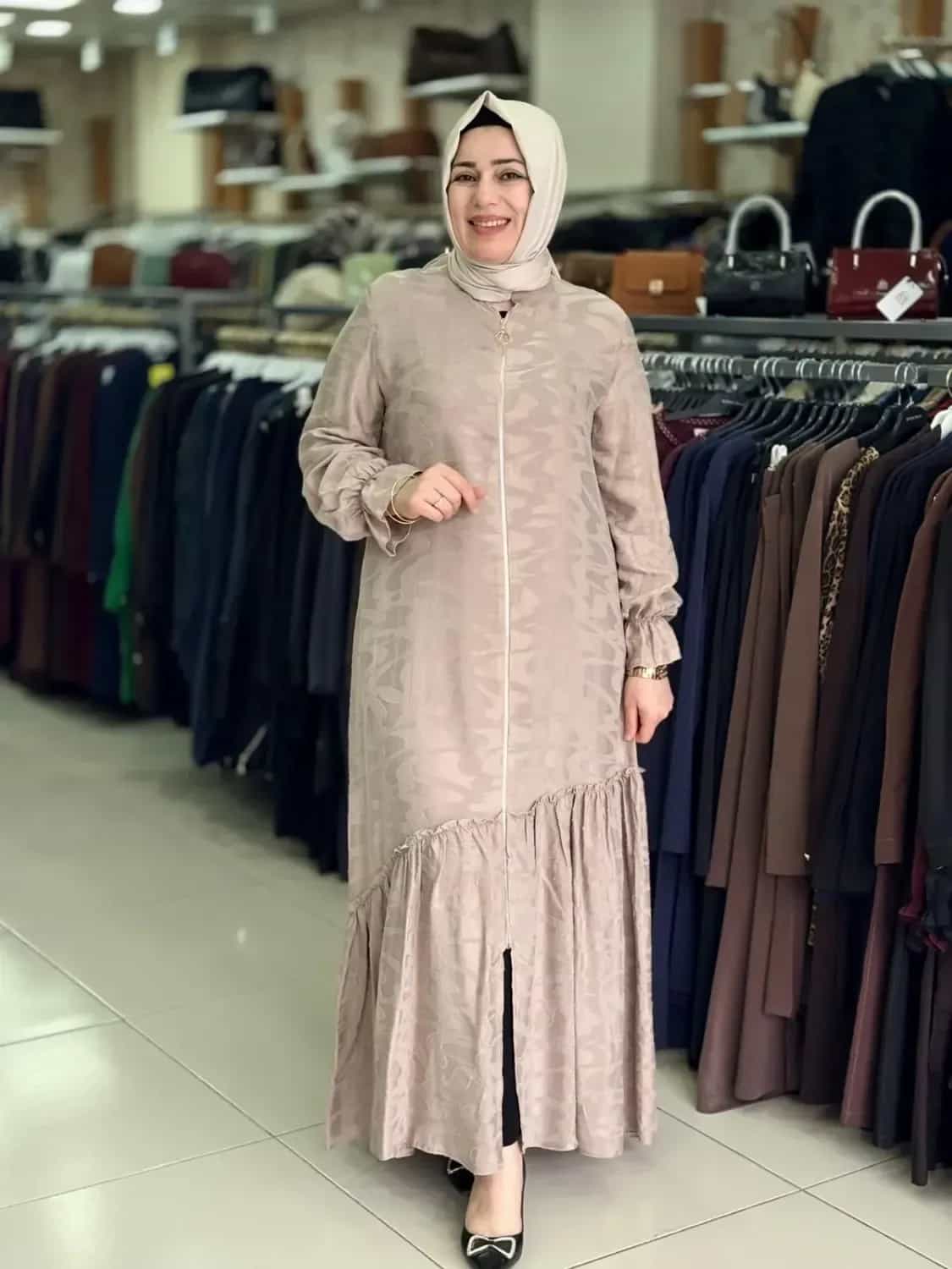DESENLİ İPEK KUPRA FERACE