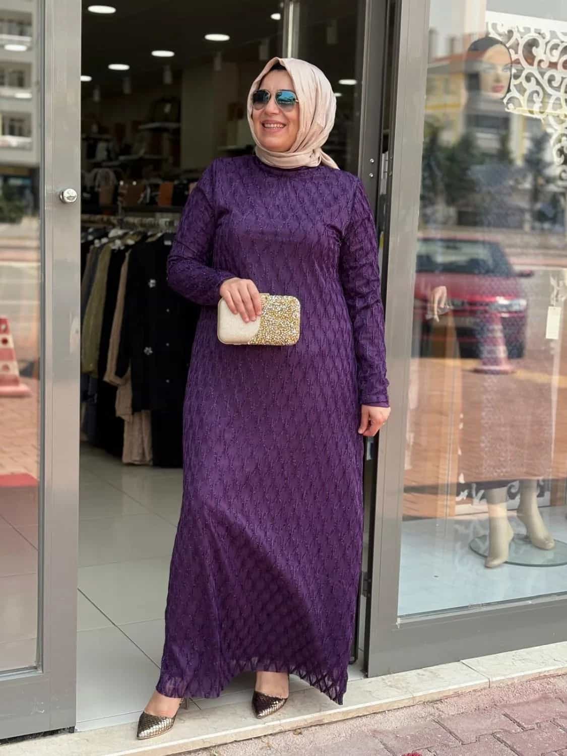 TÜLLÜ ELBİSE