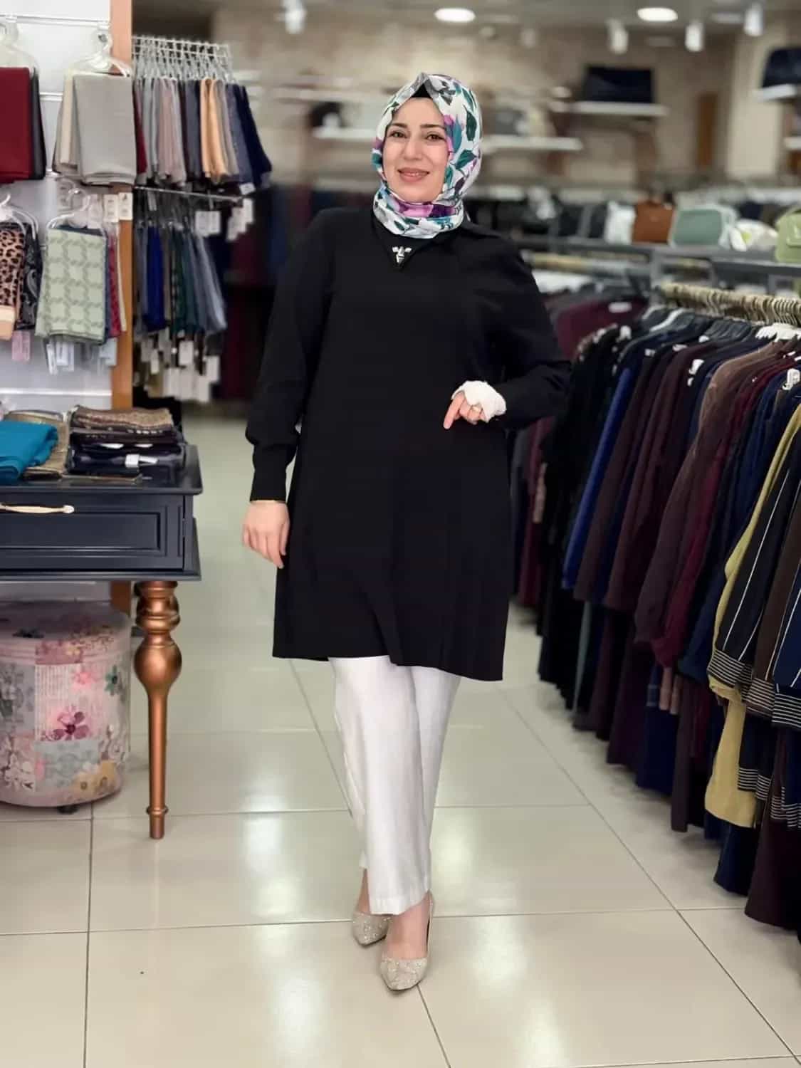 YAKASI TAŞLI GÖMLEK TUNİK