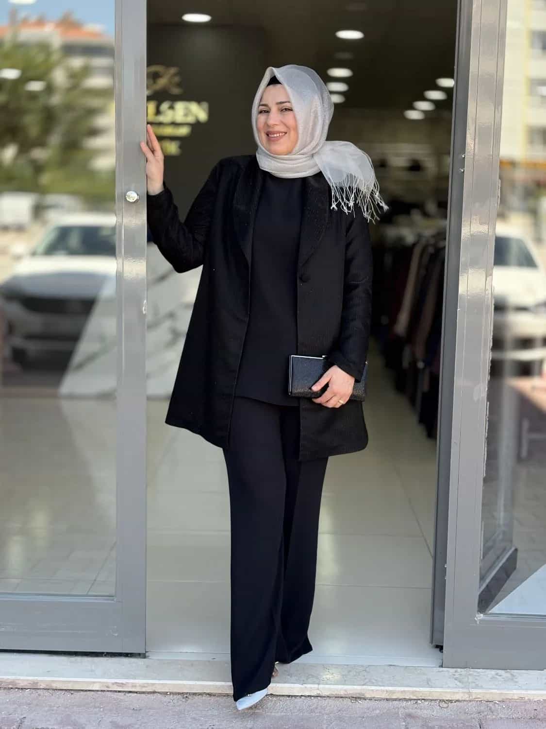 BADE TAŞLI PANTOLONLU TAKIM