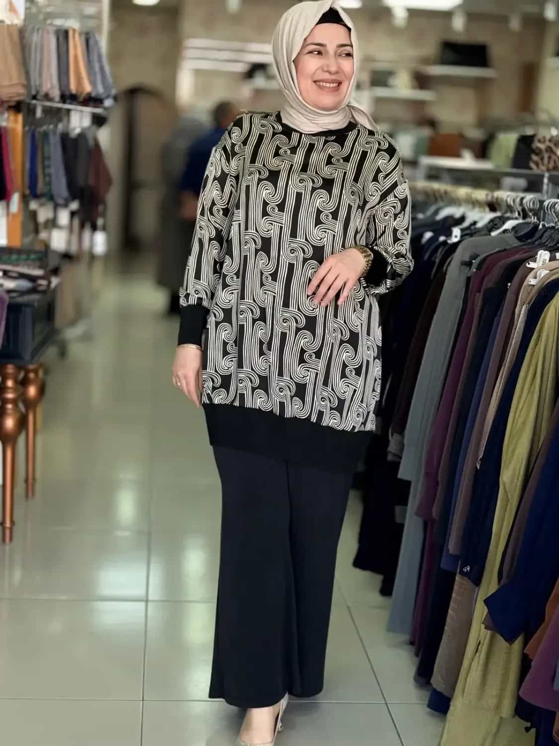 RİBANALI DESENLİ TUNİK