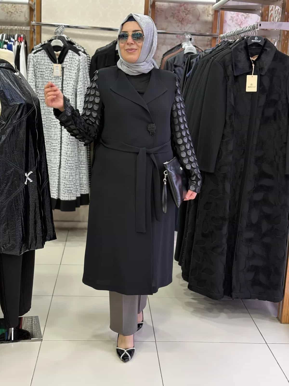 KOL DETAYLI ABAYA