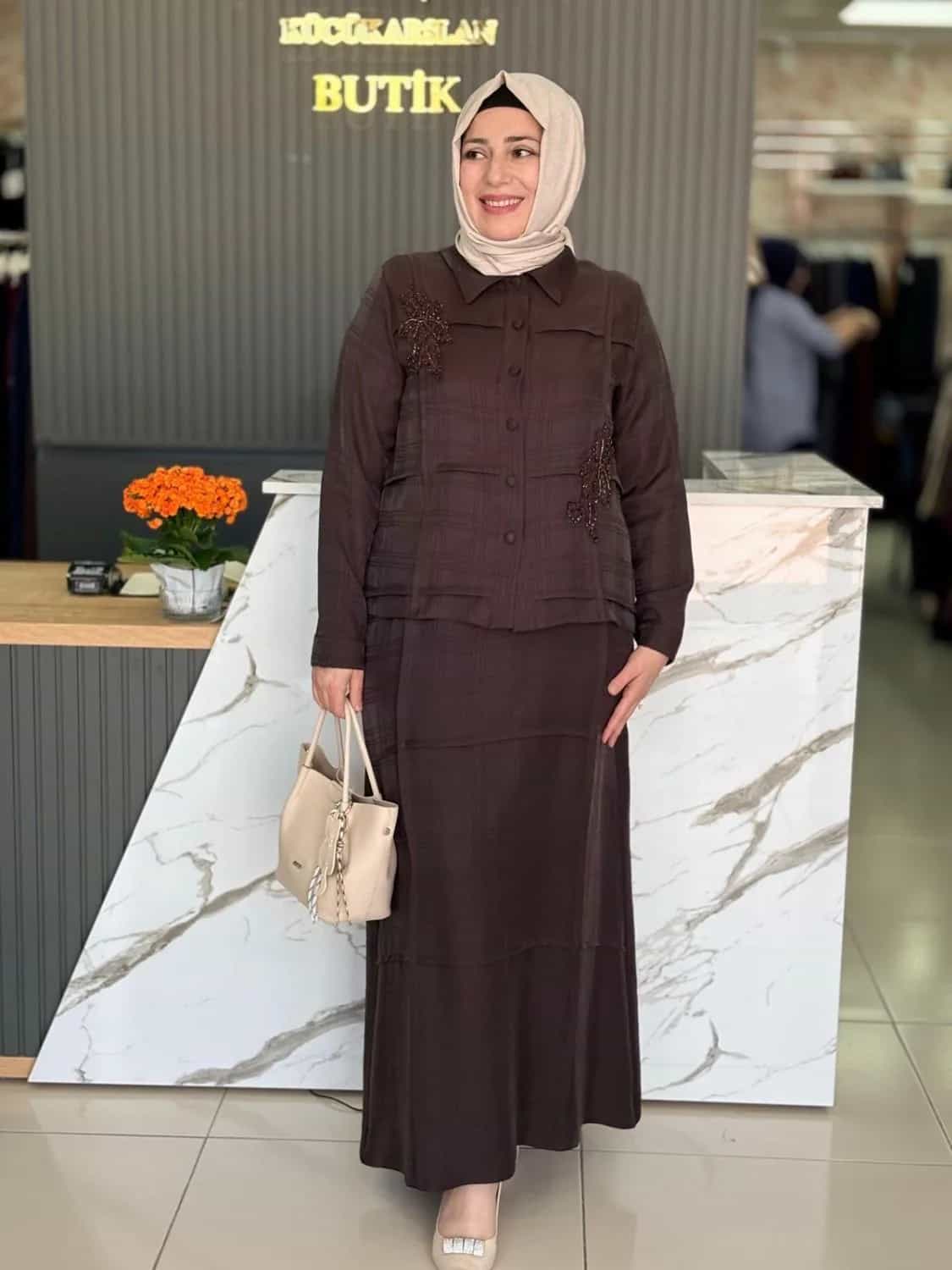 BELEN ETEKLİ TAKIM