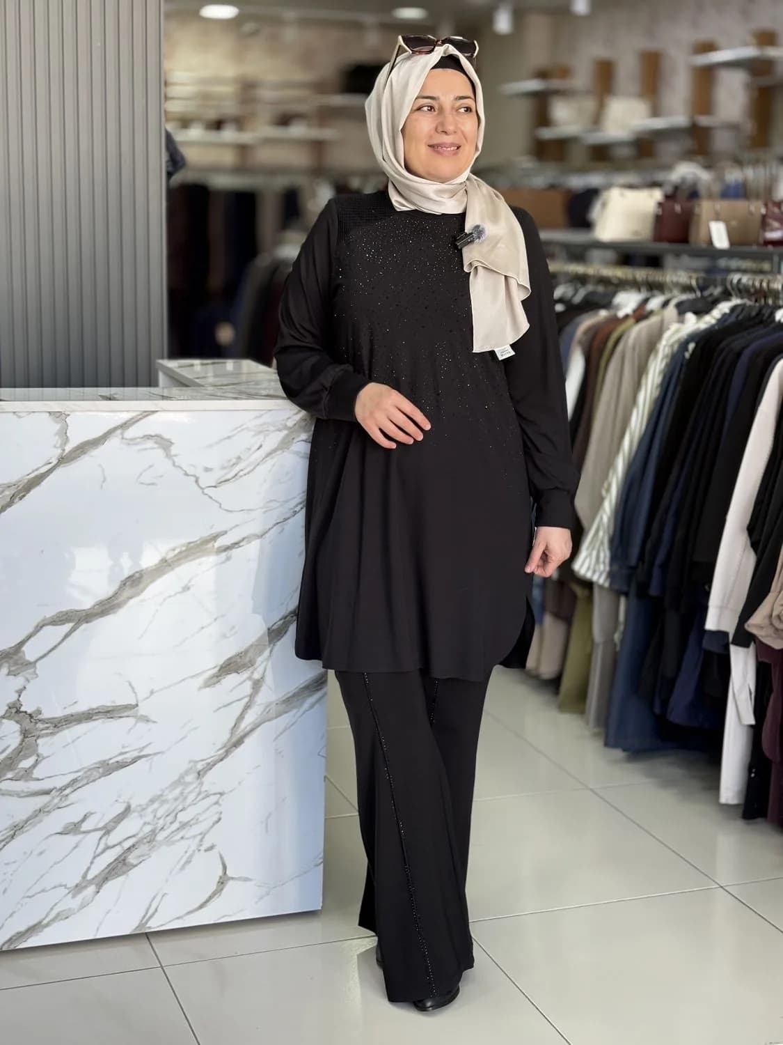 TAKIM PANTOLONLU TAŞLI