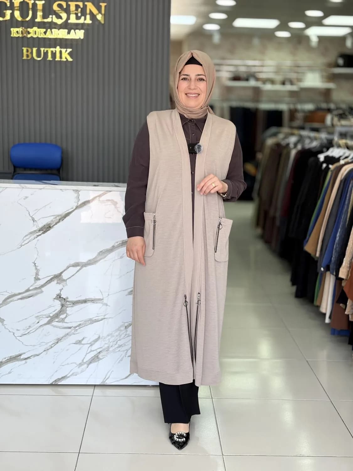 FERMUAR DETAYLI YELEK