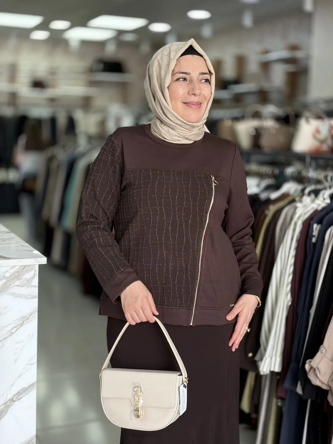 BLUZ RİBANA DETAYLI