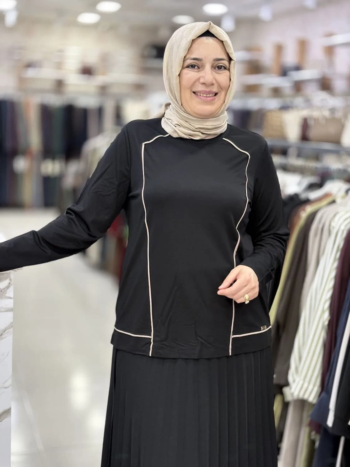 BLUZ KAHVERENGİ BİYE DETAYLI